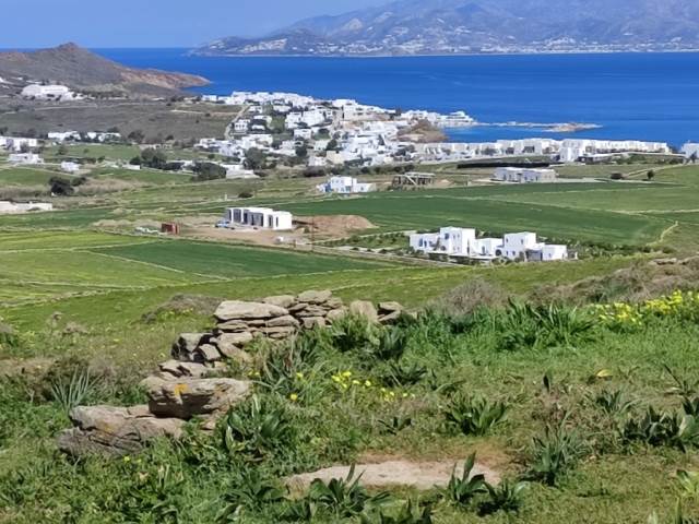 (For Sale) Land Large Land  || Cyclades/Paros - 156.000 Sq.m, 46.800.000€ 